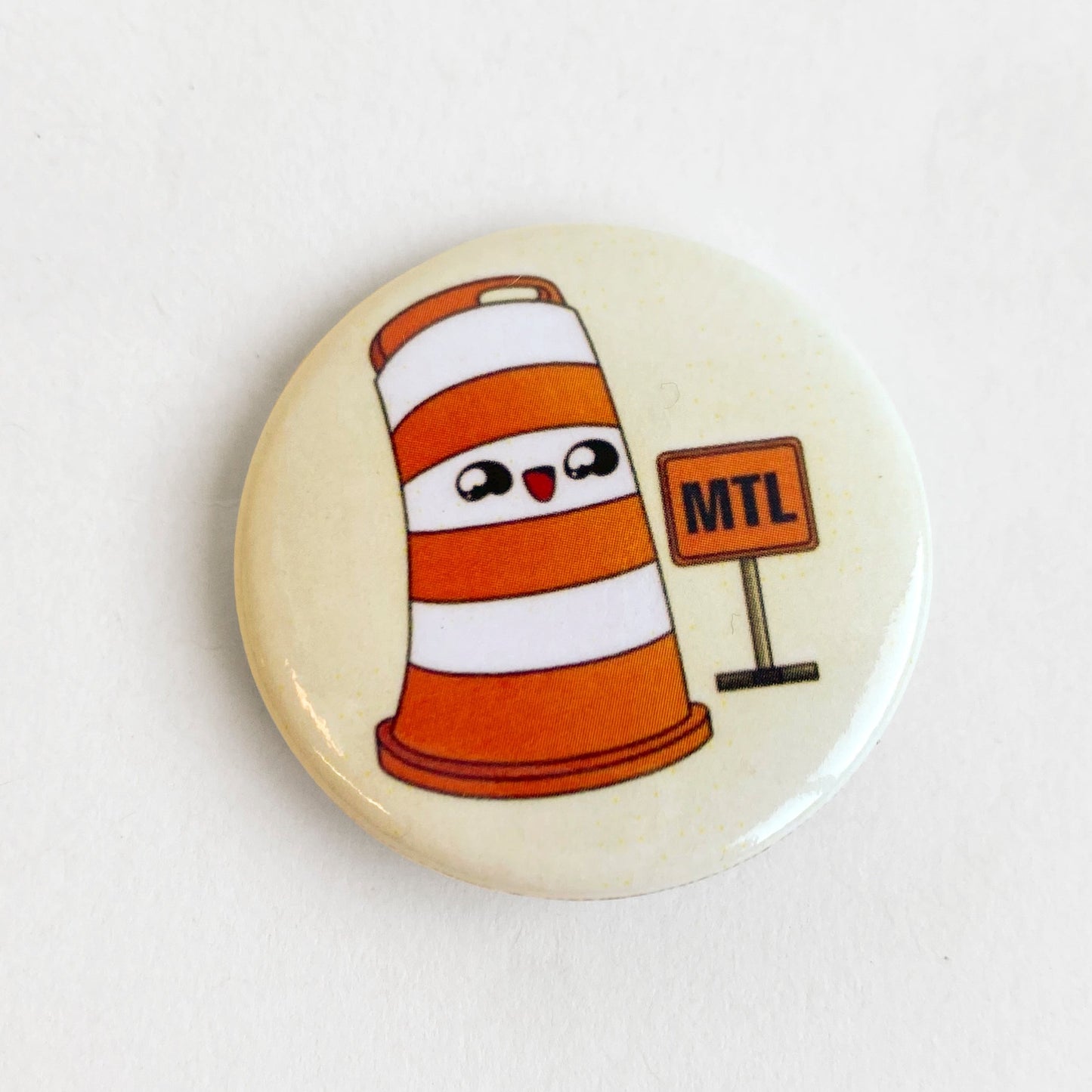 Ponto with MTL sign 1.5" round button