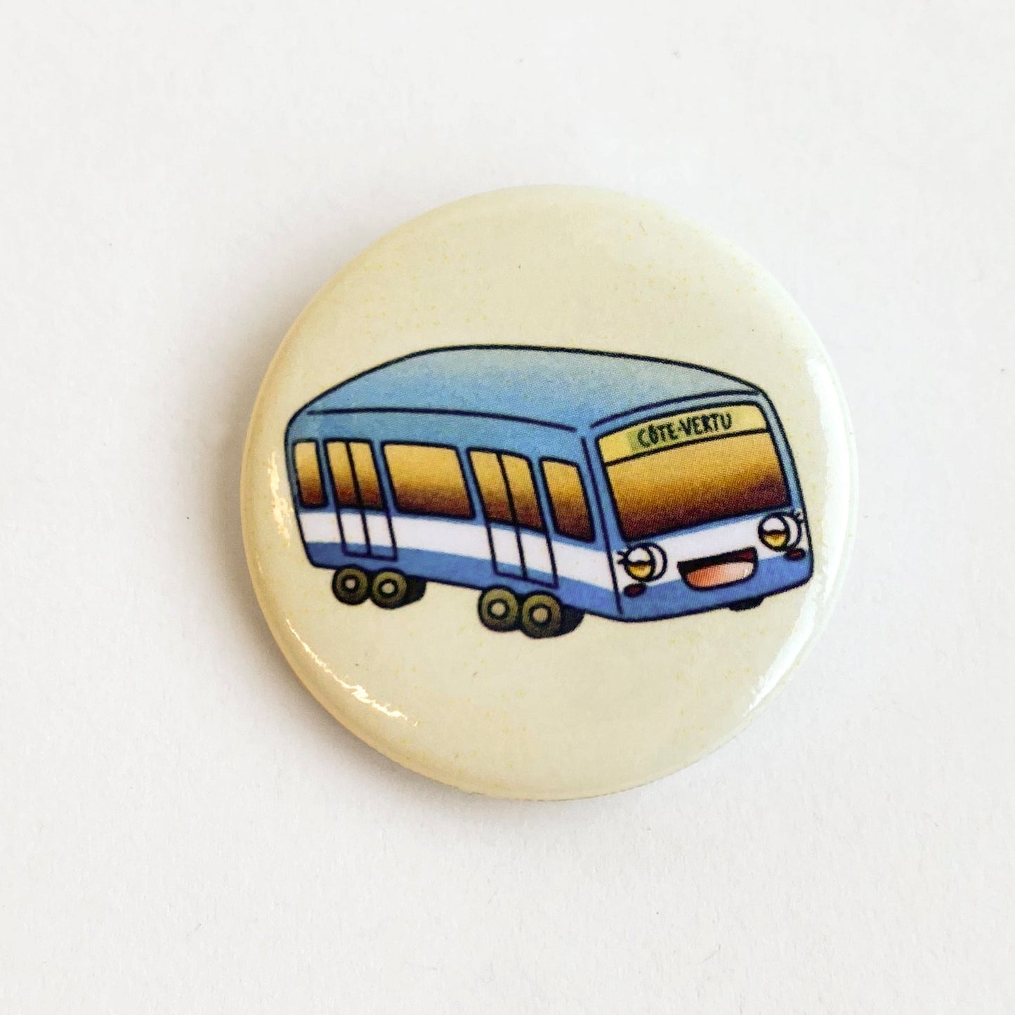 Madame STM 1.5" round button