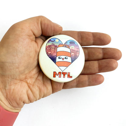 Ponto loves Montreal 2.25" round button
